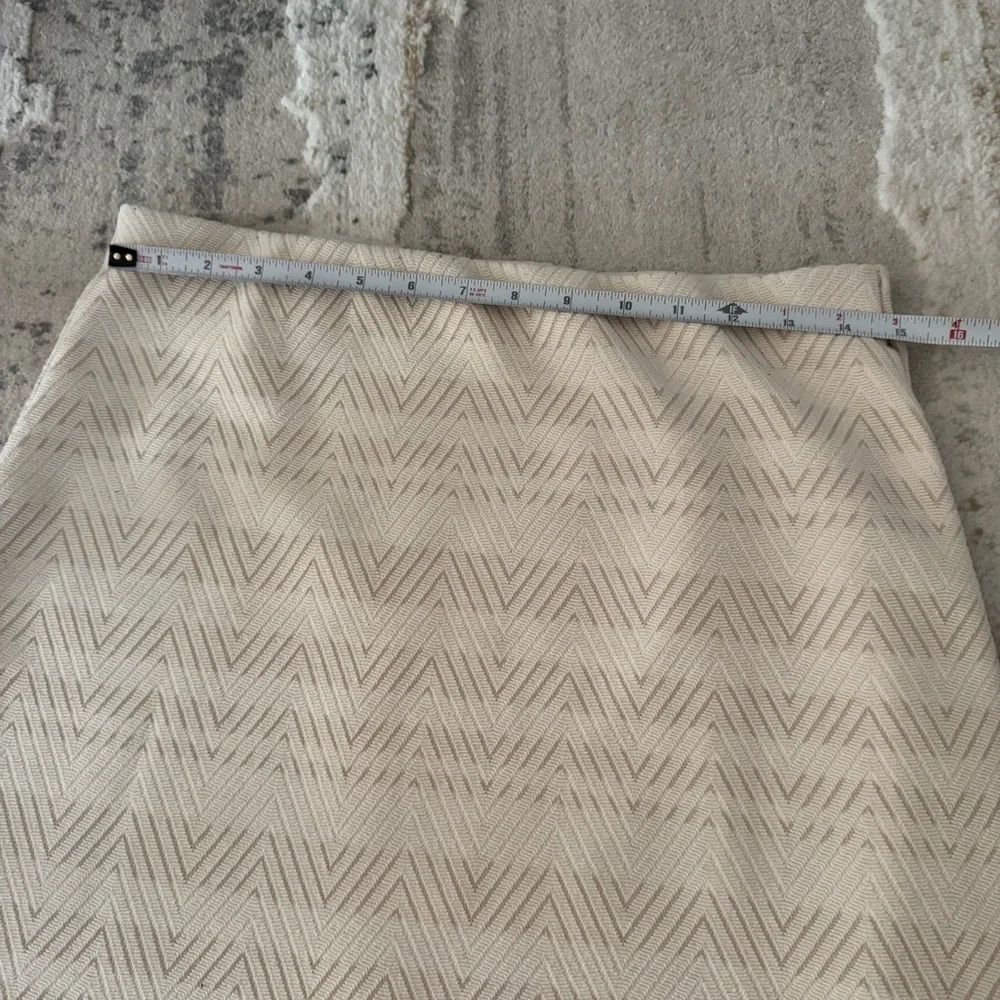 LOFT cream toned